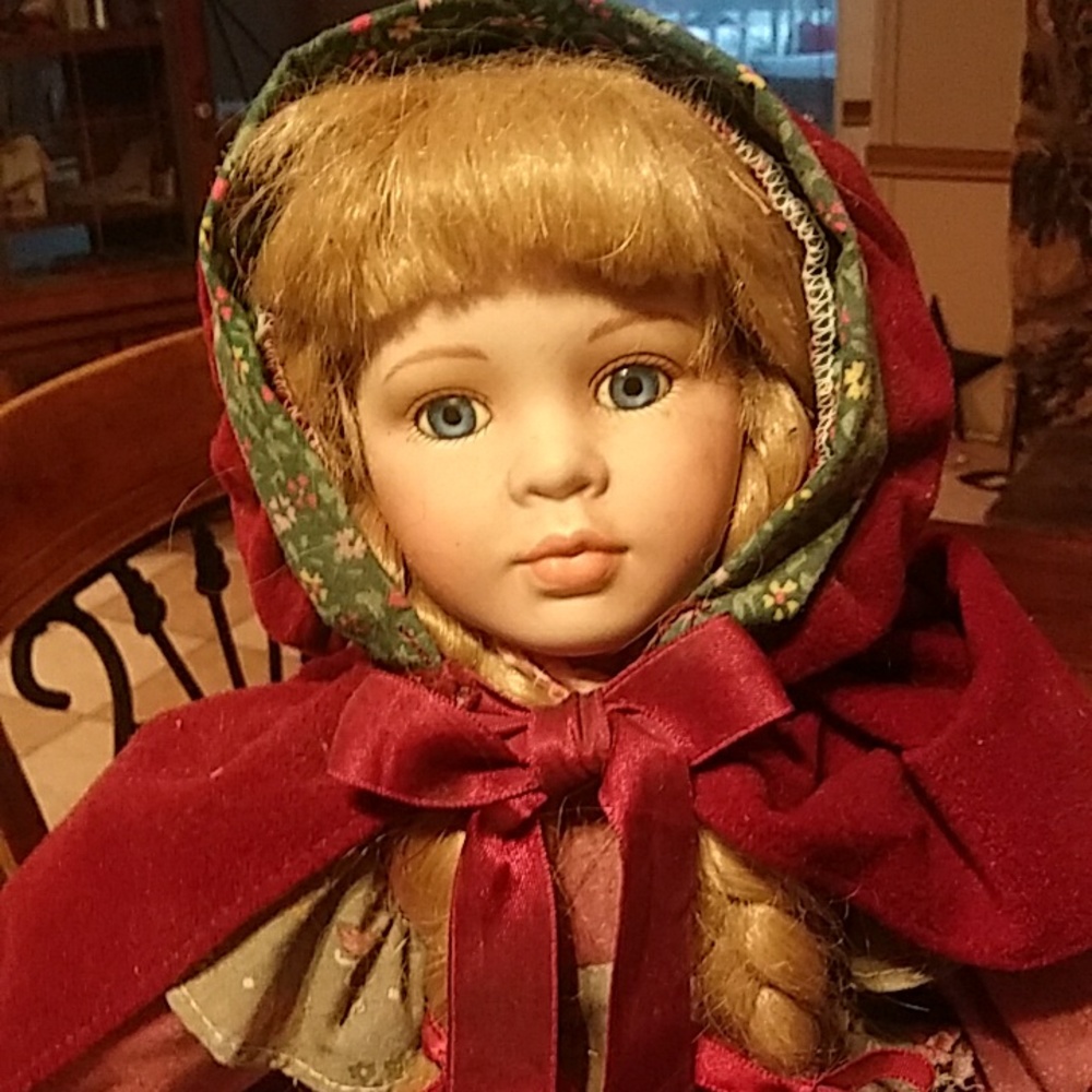 Collectible Memories Porcelain Doll Little Red Riding Hood 16"